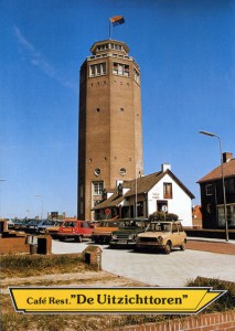 Postkaart uit 1980 van het watertoren restaurant welk zich bovenop de huidige watertoren bevond. 