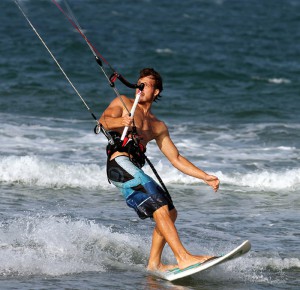 Kitesurfen is super leuk