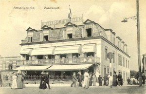 Similar, slightly closer view of Hotel Driehuizen, Zandvoort possibly circa 1905. The Hotel was demolished by the Germans in 1943.